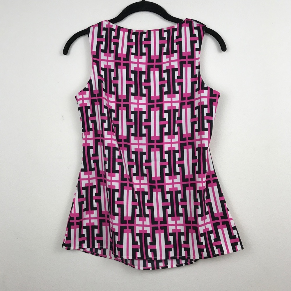 Banana Republic sleeveless blouse - Picture 2 of 3